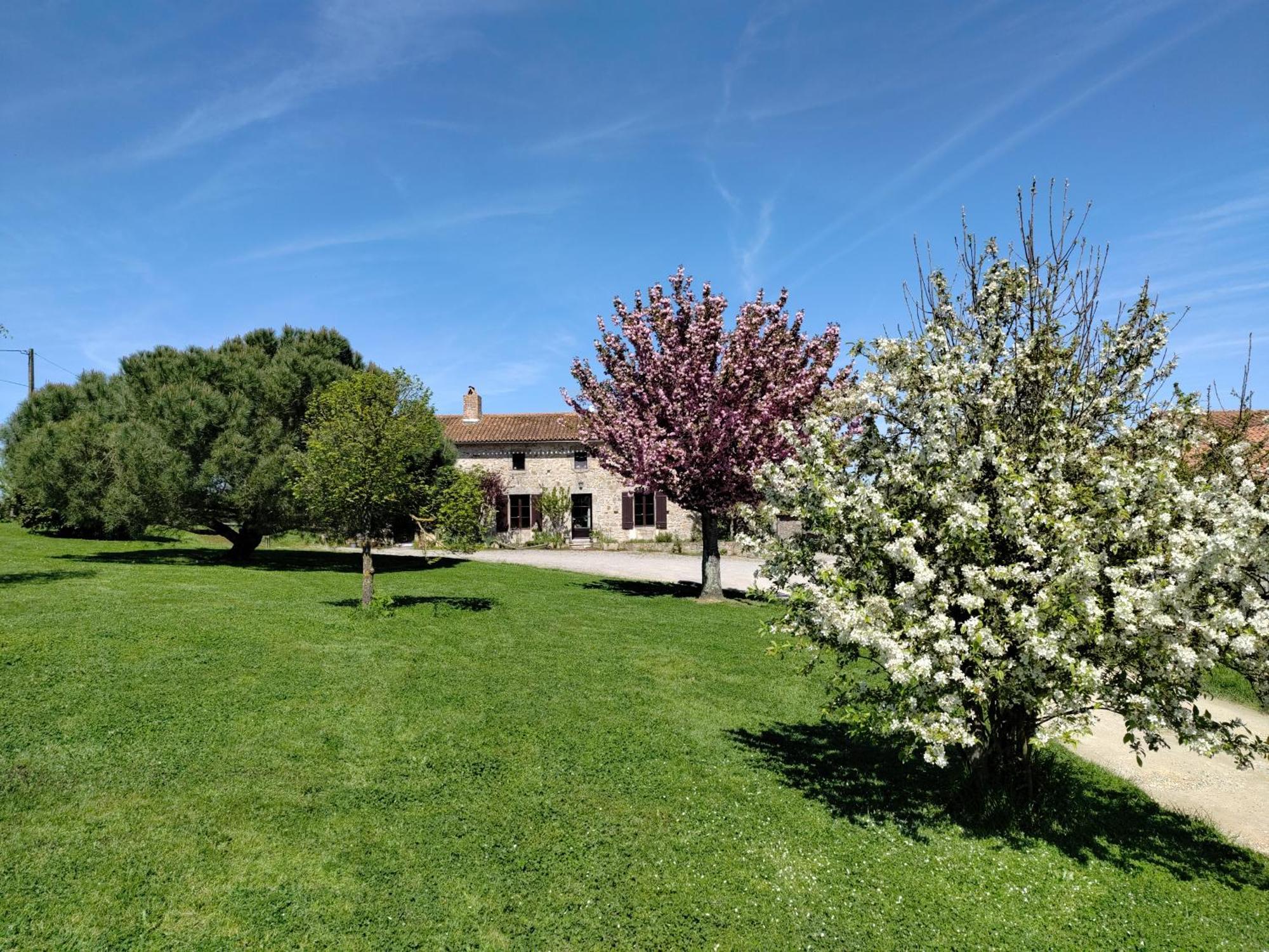 Gourgé Le Moulin Du Fresne, Chambres D'Hotes מראה חיצוני תמונה